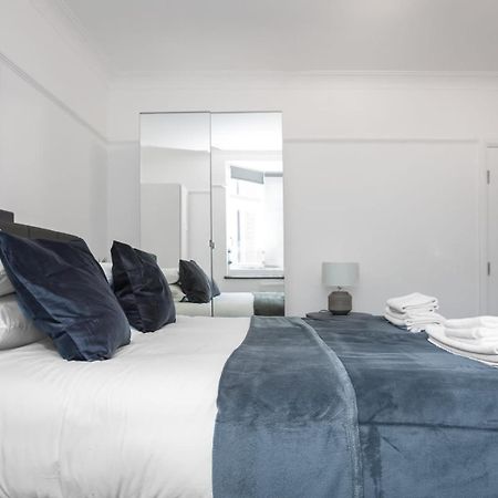 Modern 2 Bed Apartment In Central Camden Sleeps 6 伦敦 外观 照片